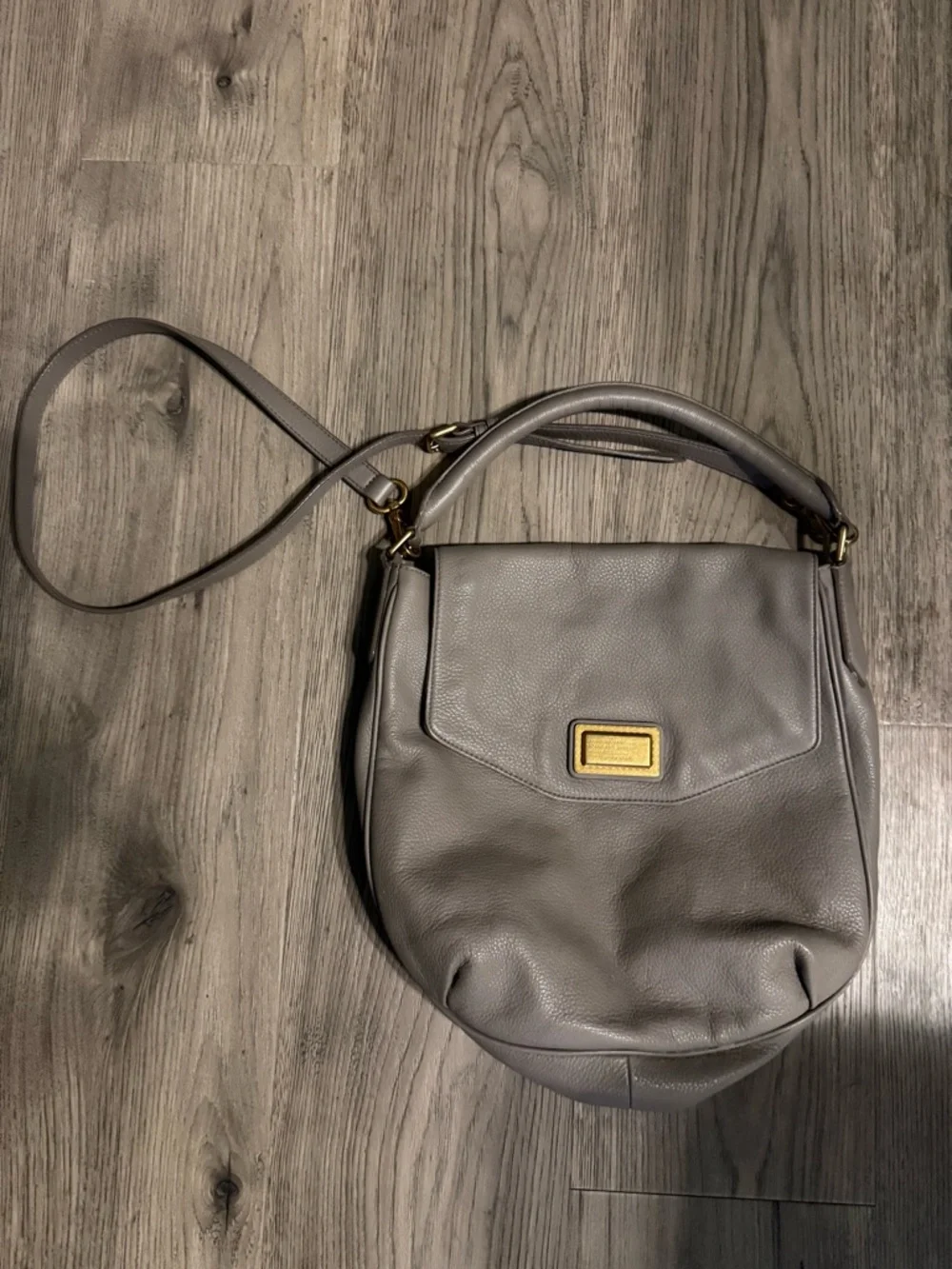 Marc Jacobs Gray Pebbled Leather Shoulder Bag with Gold Plaque